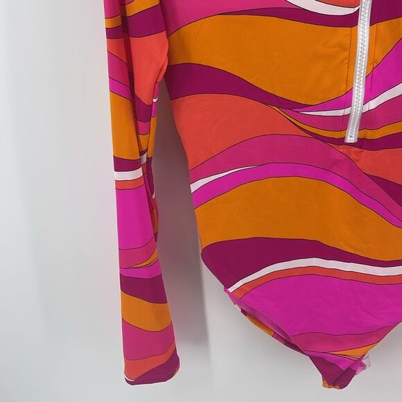 NWT Trina Turk Vivid Vista mod print back cutout long sleeve one piece swimsuit - Picture 3 of 6